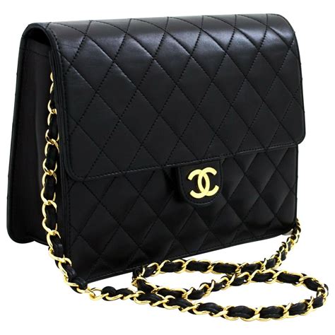 borsa nera stile chanel|Chanel borse italia.